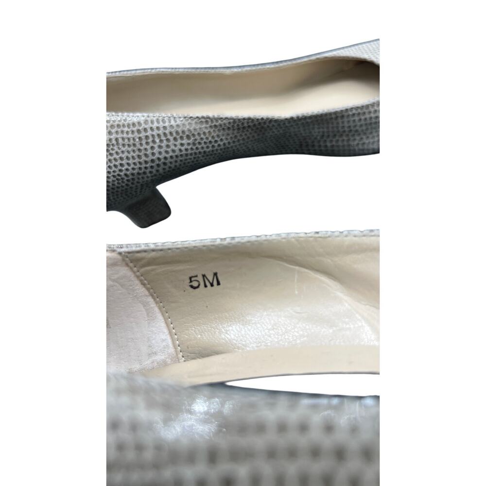 ✨Vaneli US W5M Cream Reptile Embossed Pumps Low Heel 90s Y2K Minimal Chic Retro - Picture 6 of 6